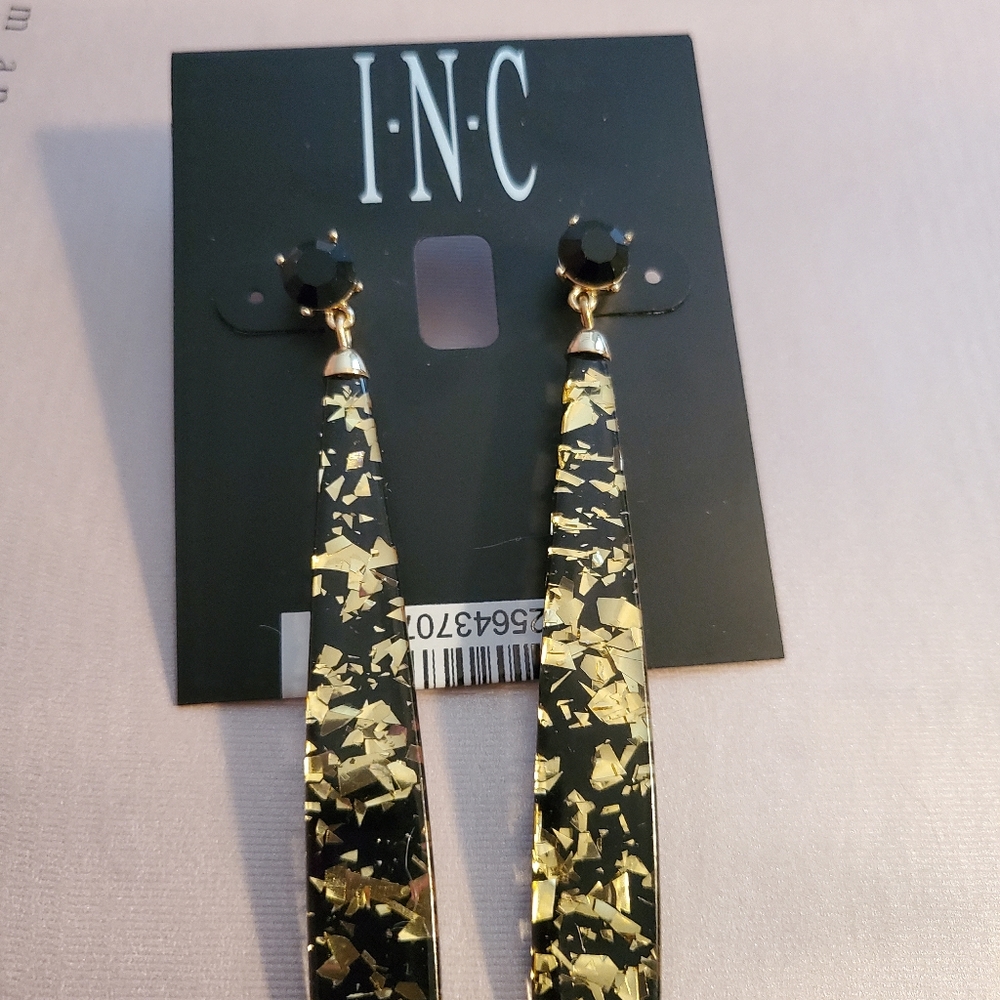Earings